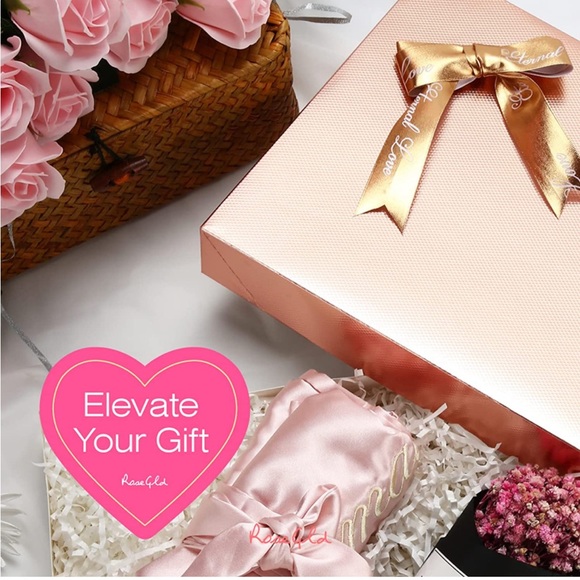 4 Rose Gold Textured T-Shirt Gift Boxes, Shipping Supplies, Gift, PRICE IS FIRM - Picture 5 of 6